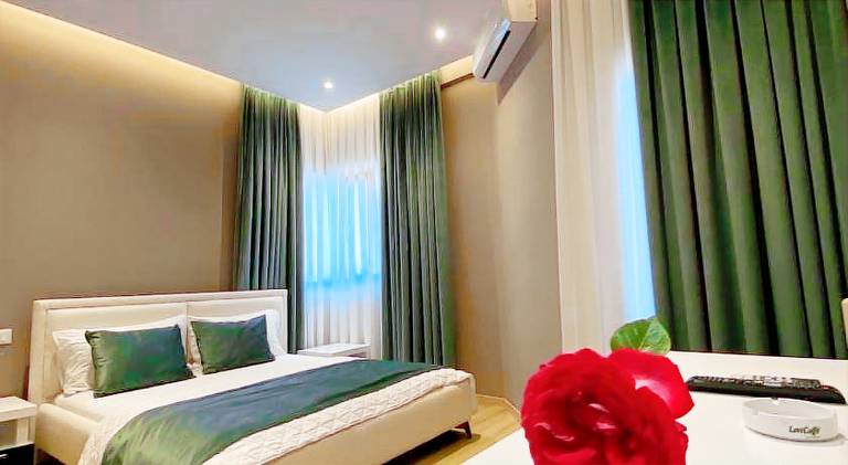 Hotel Akropoli in Tirana