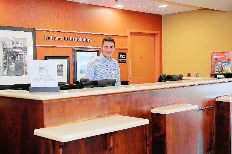Hampton Inn & Suites Brookings — photo 4