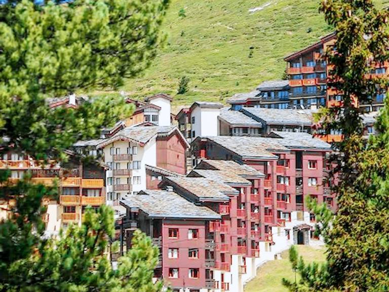 Family-friendly apartment with terrace | Dogs allowed in La Plagne-Tarentaise