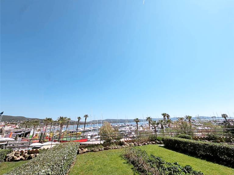 Rental apartment | Next to the beach | Pets are welcome in Cavalaire-sur-Mer