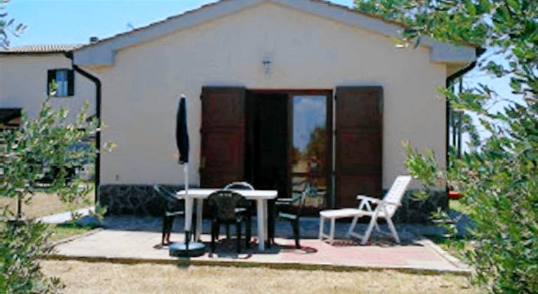 Rental apartment with garden & barbecue — photo 3