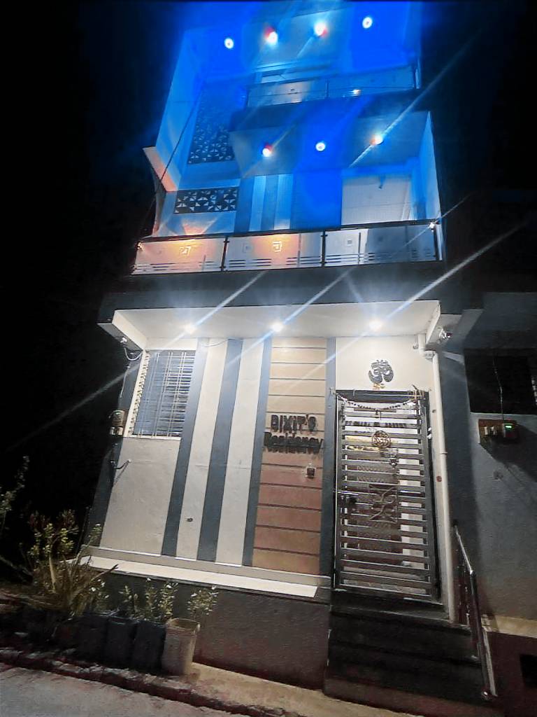 Dixit&rsquo;s Residency