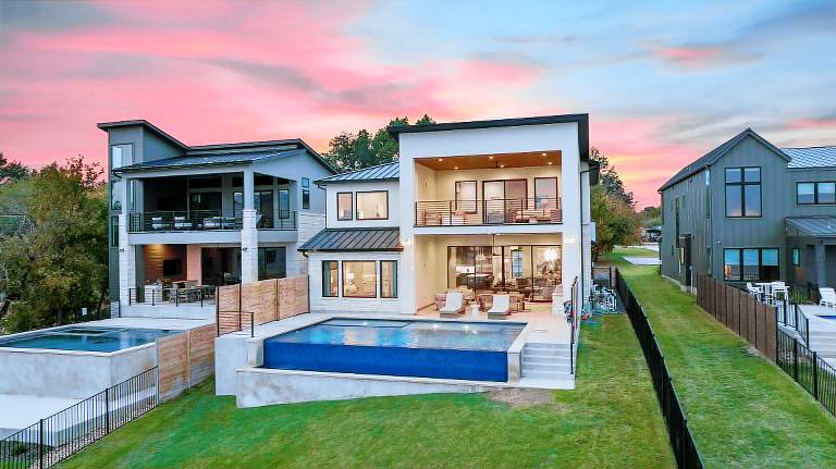 House Kingsland