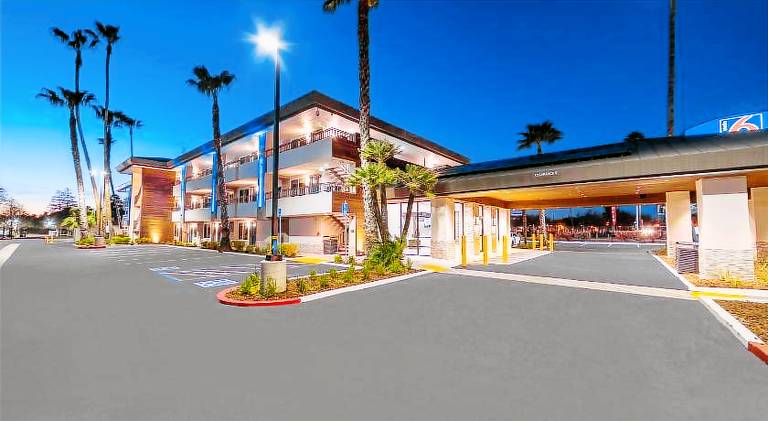 Studio 6 Suites Stockton, CA – Waterfront — photo 2