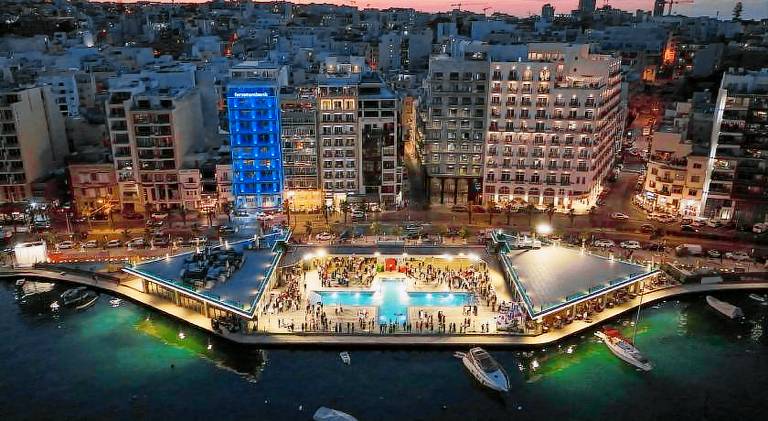Sliema 2BR Backyard Flat by Arco Collection — photo 4