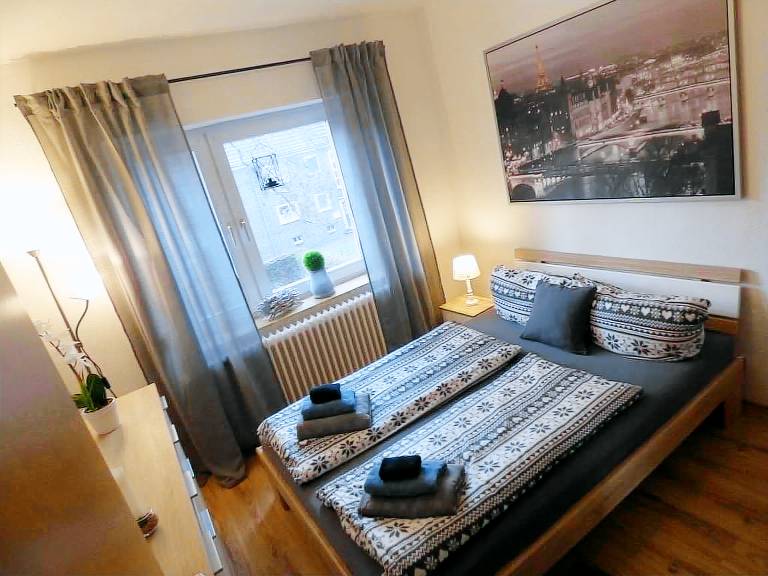 Rental apartment with garden — photo 2
