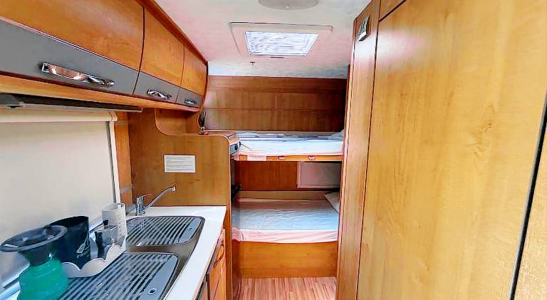 Vintage Camper Sorrento — photo 5