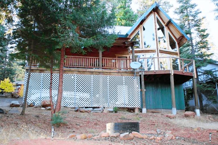 House Lake Almanor