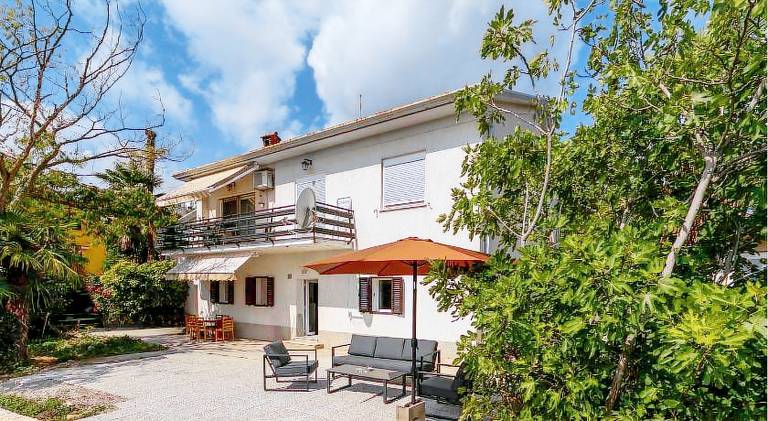 Rental apartment with 3 rooms for 8 persons — photo 4