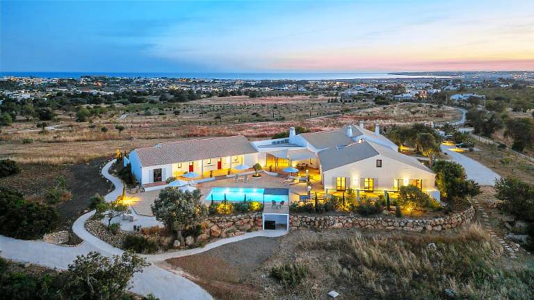 Ferienhaus in Guia für max. 12 Gäste