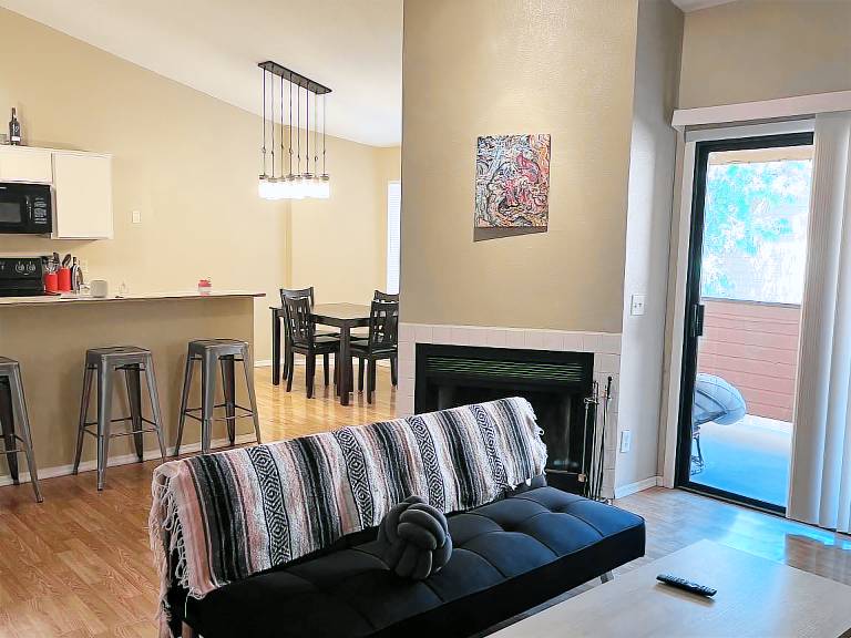 Condo Midvale Park