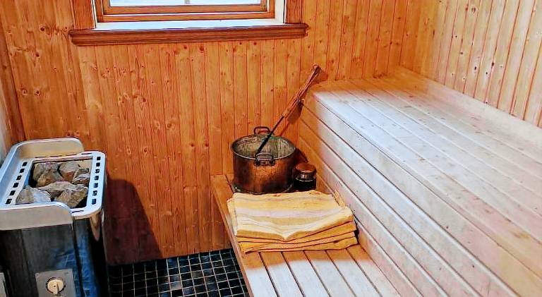 House with 2 rooms for 7 persons — photo 3