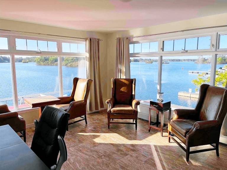 Apartment Port Severn