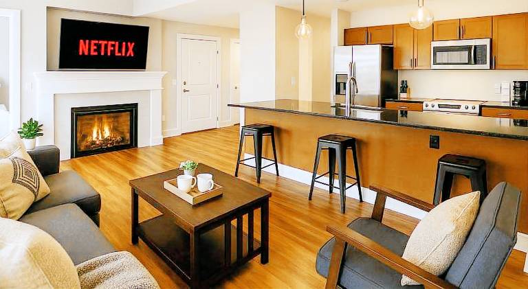 Apartment with 2 rooms for 6 persons in Cleveland, OH