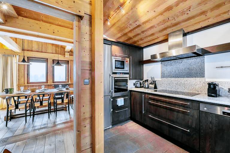 Rental apartment with sauna, yard & terrace — photo 2