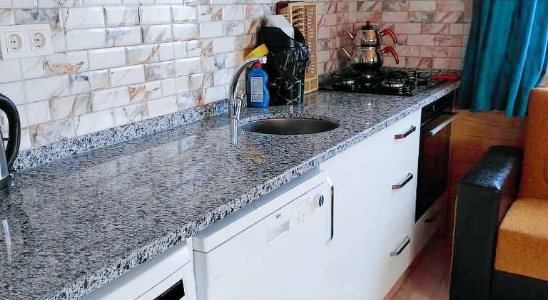 Fully equipped vacation home with terrace, garden & grill | Suitable for remote work | Dogs allowed — photo 4