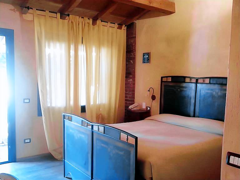Cantina Anzivino Affittacamere