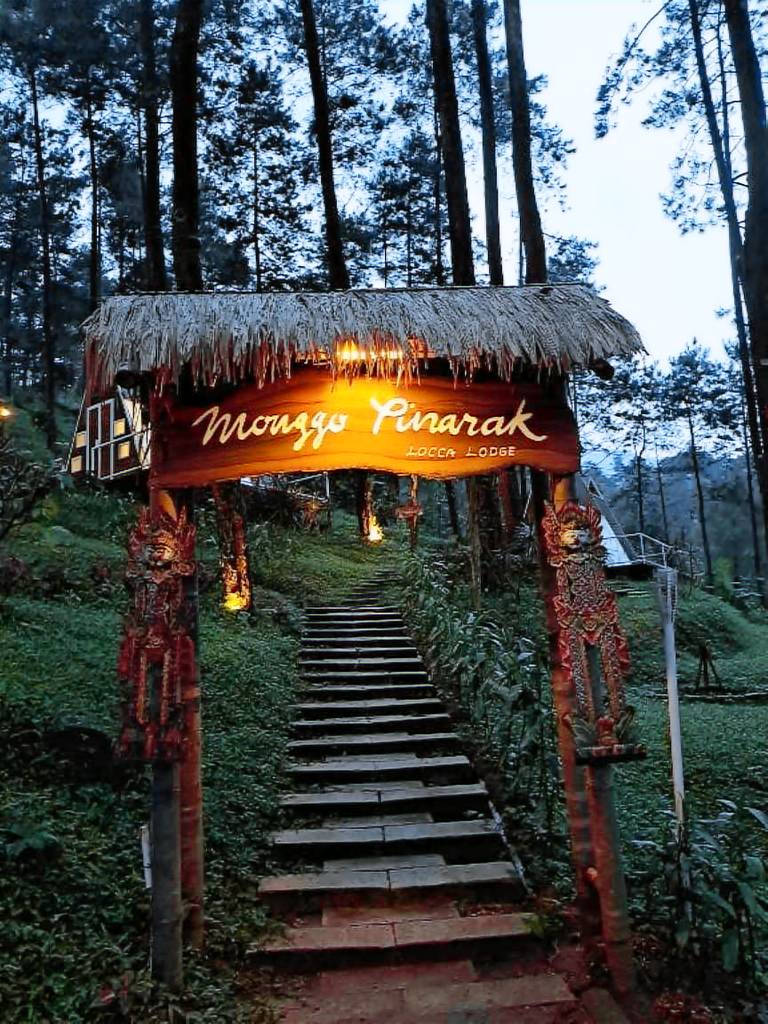 Locca Lodge