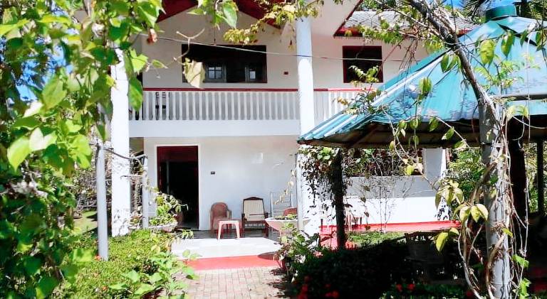 Beautiful bungalow with terrace, pool & barbecue | Pets allowed — photo 4