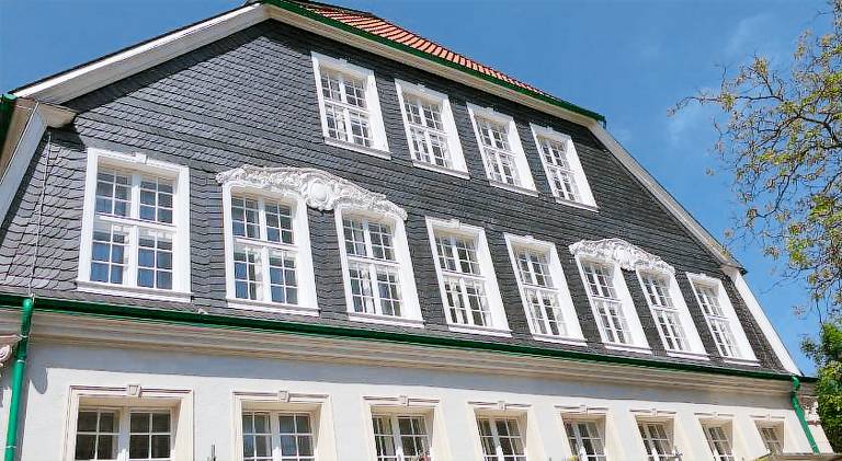 Schulhaus Hotel in Wuppertal
