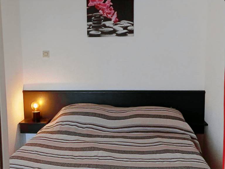 Studio with 1 room for 4 persons — photo 4