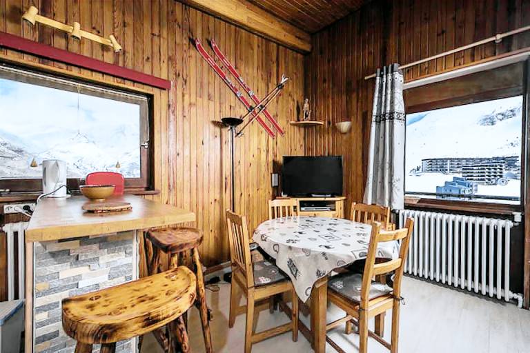 Rental apartment with 1 room for 6 persons in Tignes