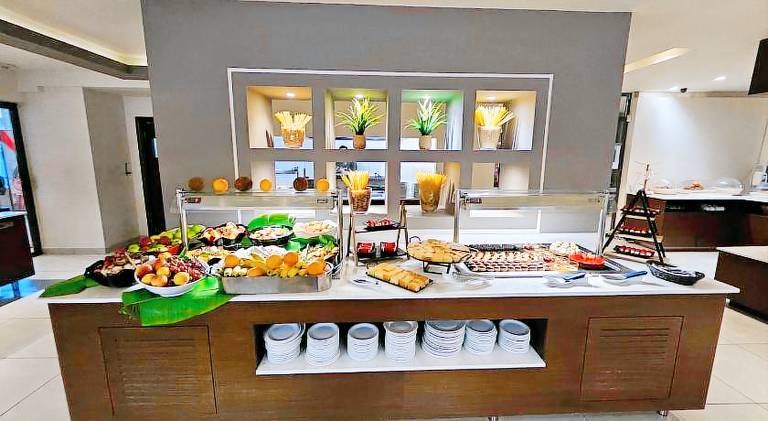 Cosmopolitan Hotel — photo 5