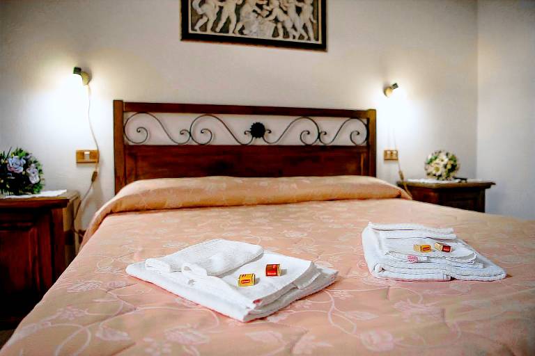 Agriturismo Le Giuncaine Agrodolce: Camera Farfalla — photo 2