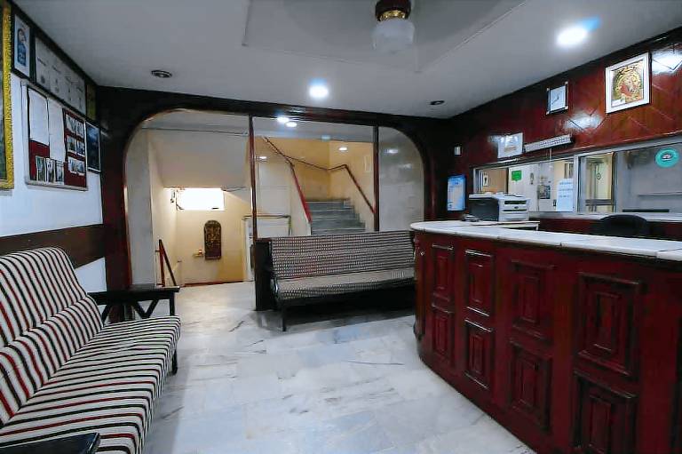 Hotel Maya Deluxe