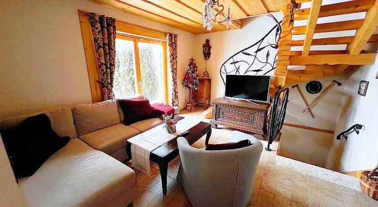 Chalet with patio, garden & sauna — photo 2