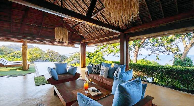 Family-friendly lodge with pool, terrace & yard | Next to the beach | Dogs allowed — photo 3