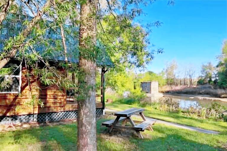 Cabin  Angelica