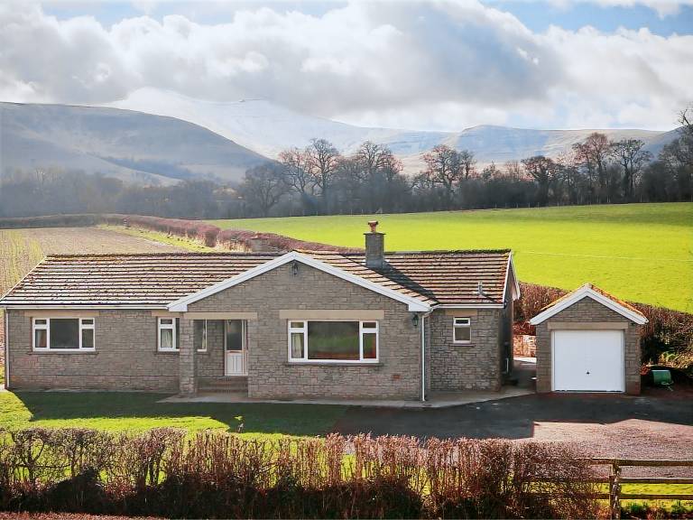 Cottage  Brecon