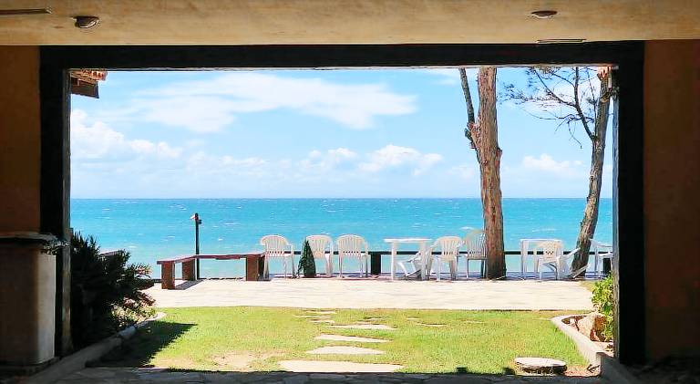 Vacation home with pool — photo 3