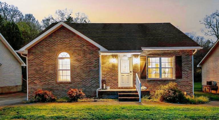Ample vacation home with jacuzzi & pool | Pet-friendly in Pigeon Forge, TN