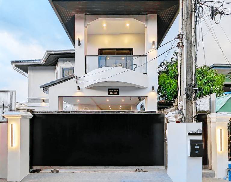 Villa with grill & pool — photo 5