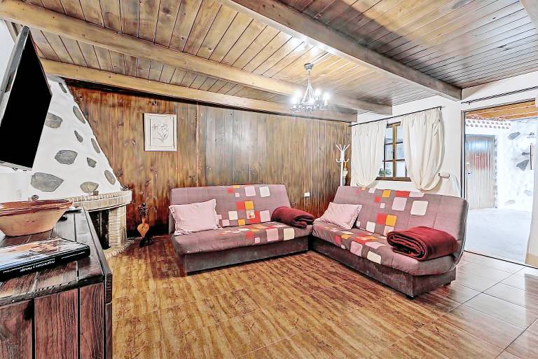 Finca with barbeque, private pool & terrace | Beach view | Close to the beach | Good for workation | Pet-friendly — photo 5
