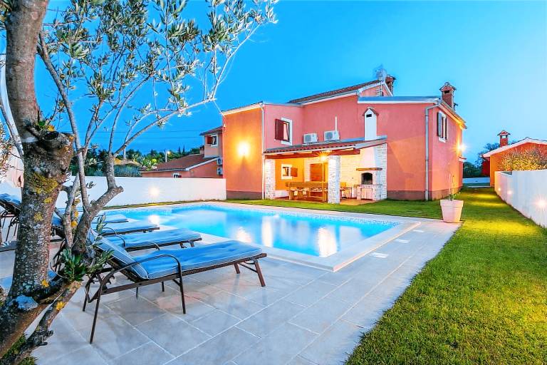 Vila Peruški