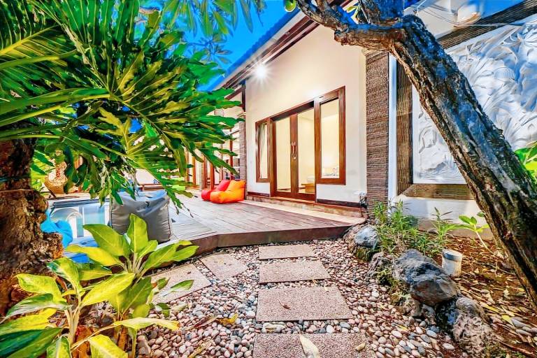 Villa with yard & private pool | Good for workation | Pet-friendly — photo 5