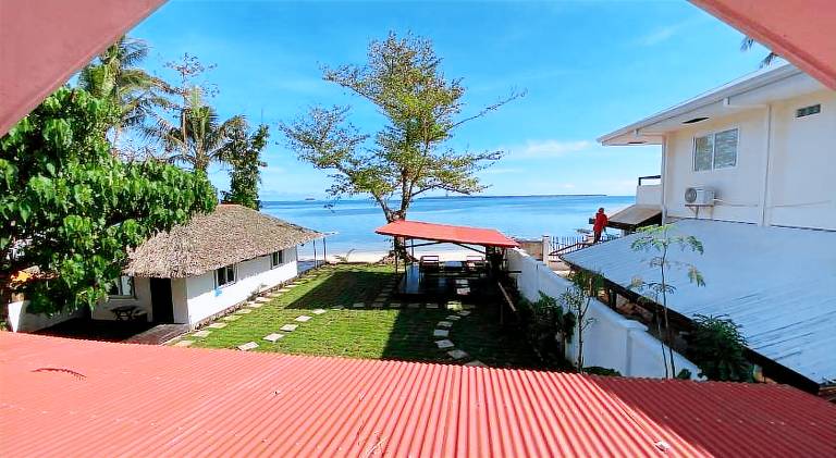 Angelito's Beach House Villa 1 in General Luna