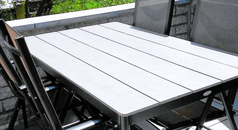 Holiday apartment with grill & patio — photo 4