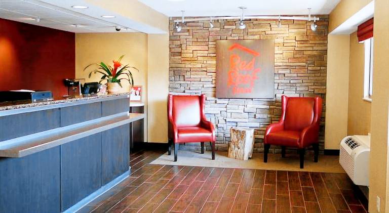 Red Roof Inn Kalamazoo West - Western Michigan U — photo 3