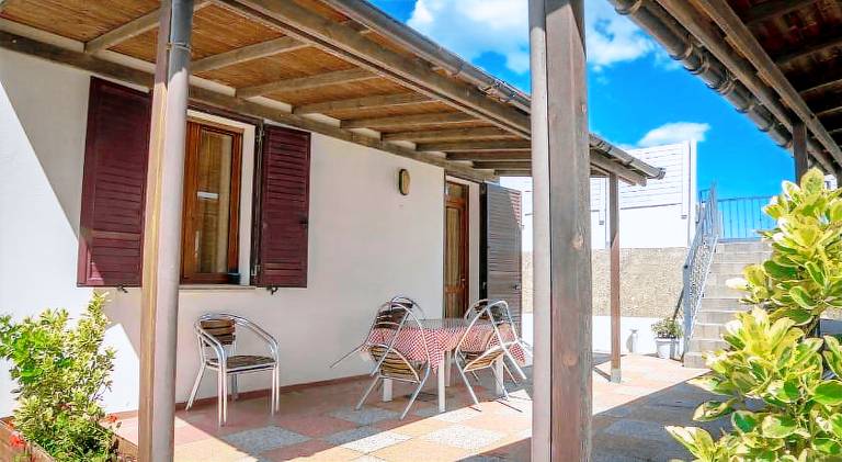 Serviced apartment with BBQ & yard | Next to the beach | Dogs allowed in Comacchio