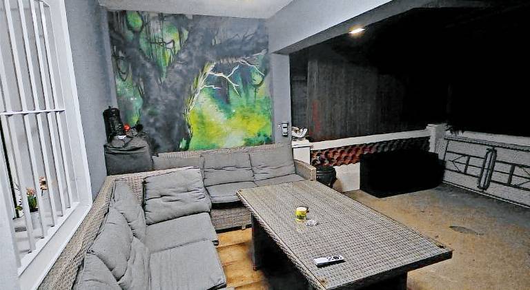 Villa with barbecue, private pool & patio — photo 5