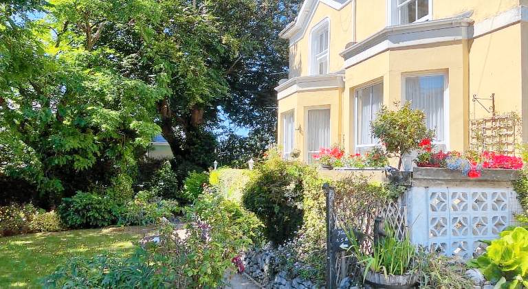 Holiday apartment with 3 rooms for 8 persons — photo 4