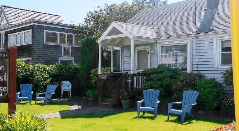 Guesthouse Cannon Beach in Cannon Beach, OR