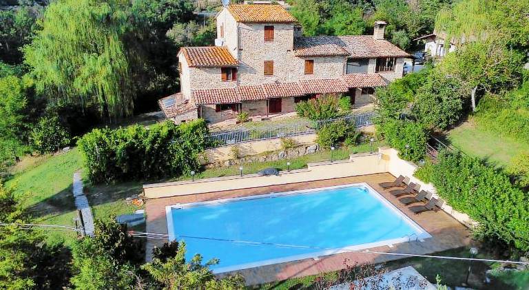 Vacation home with pool | Pets are welcome — photo 4