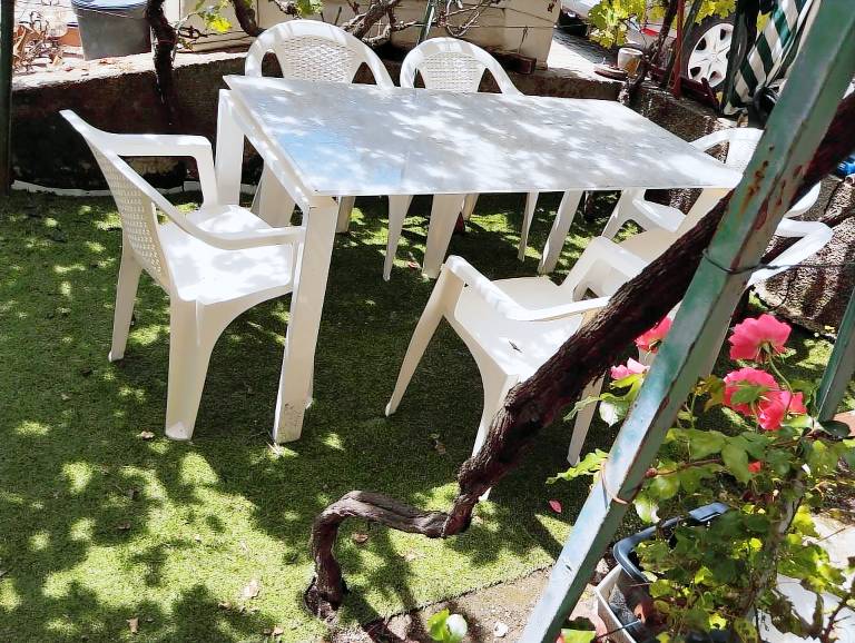 Rental apartment with garden, barbecue & terrace | Mountain view — photo 3