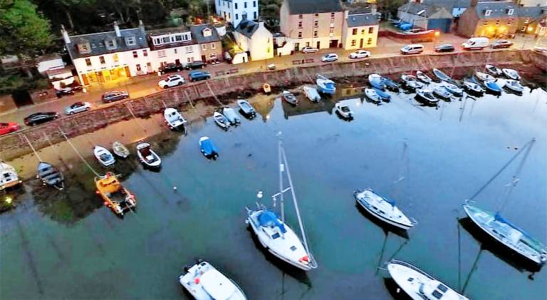 Bed & Breakfast  Stonehaven