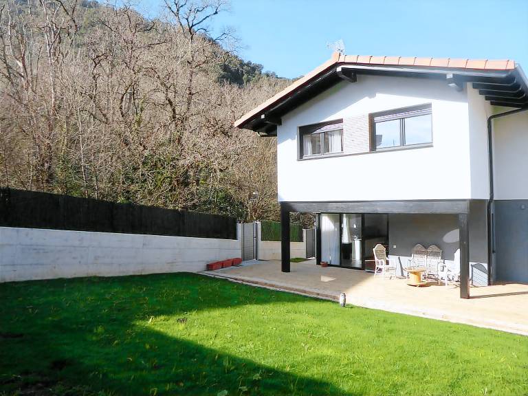 Casa Busturi-Axpe